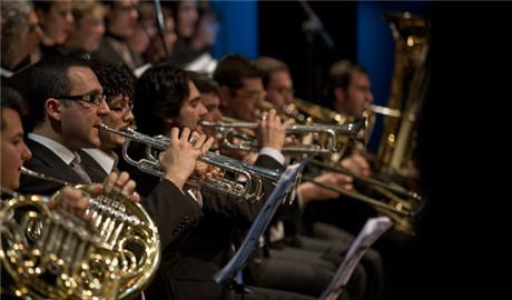   意大利卡爾塔尼塞塔“文森佐·貝利尼”高等音樂研究院（ISTITUTO SUPERIORE DI STUDI MUSICALI di CALTANISSETTA 