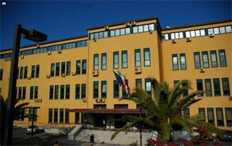 意大利卡利亞里大學