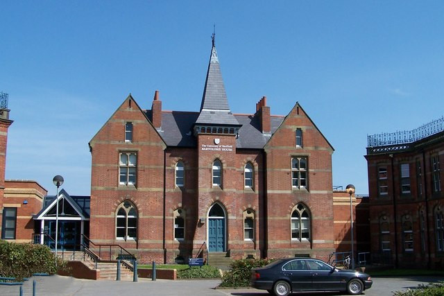 英國(guó)謝菲爾德大學(xué)